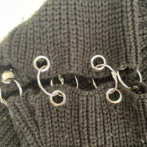 LF SEEK THE LABEL black sweater with chains size small - Picture 3 of 5